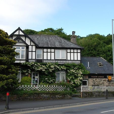 Tudor Lodge Porthmadog Bagian luar foto