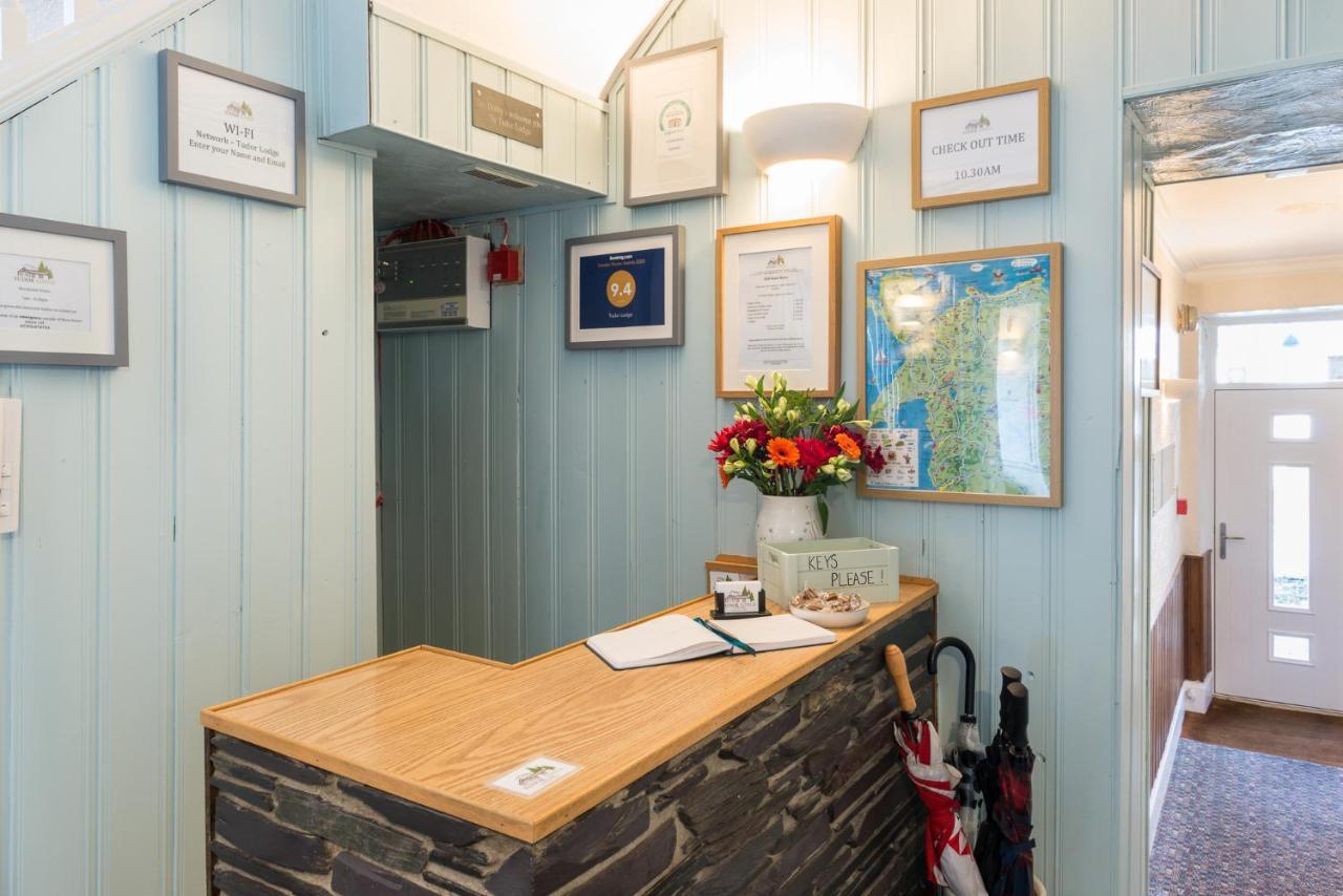 Tudor Lodge Porthmadog Bagian luar foto